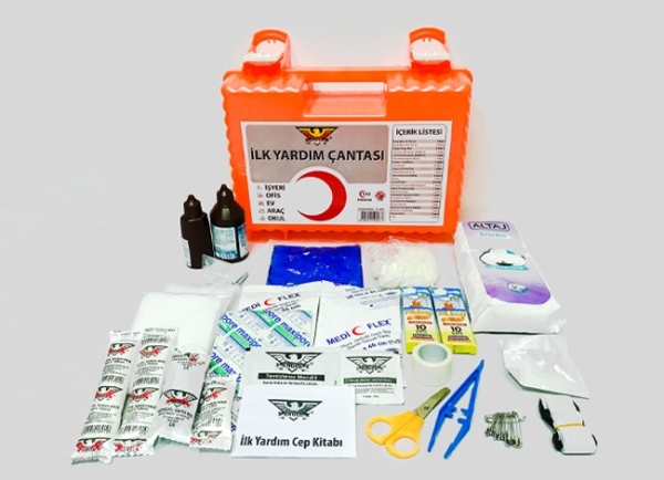 İLK YARDIM ÇANTASI